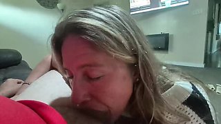 HeyitsJulia Deep Throat Blowjob - Gagged MILF Swallows Cum in Mouth